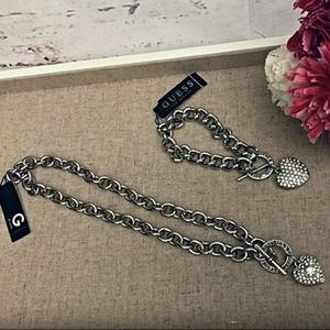 NWT GUESS Pave Heart Chain Necklace.